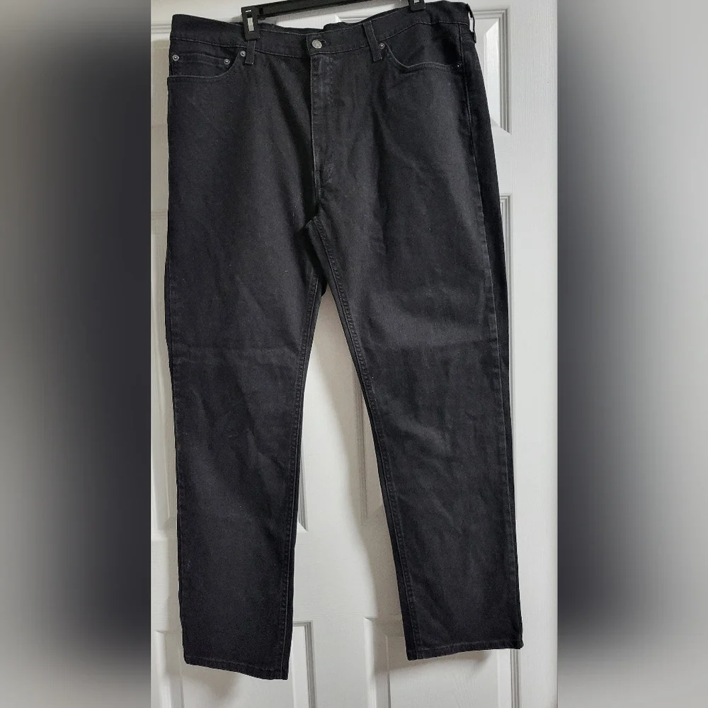 Levis levi mens